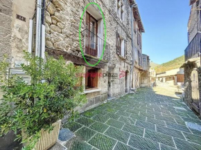 Appartamento in una casa patrimoniale ad Annot